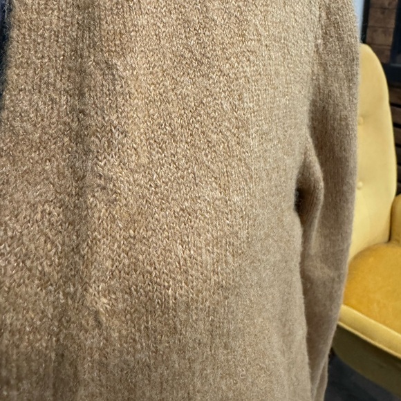 Long sweater - Picture 7 of 7